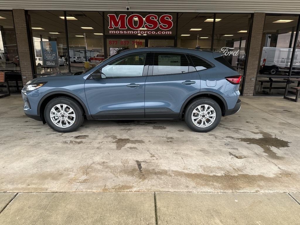 new 2025 Ford Escape car, priced at $30,485