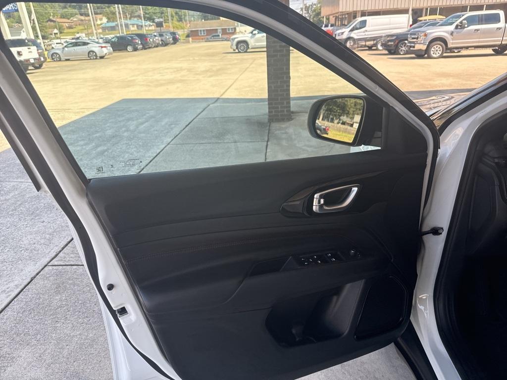 used 2024 Jeep Compass car, priced at $28,000