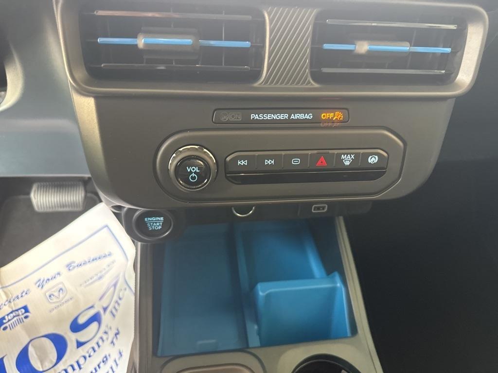 new 2025 Ford Maverick car, priced at $34,022