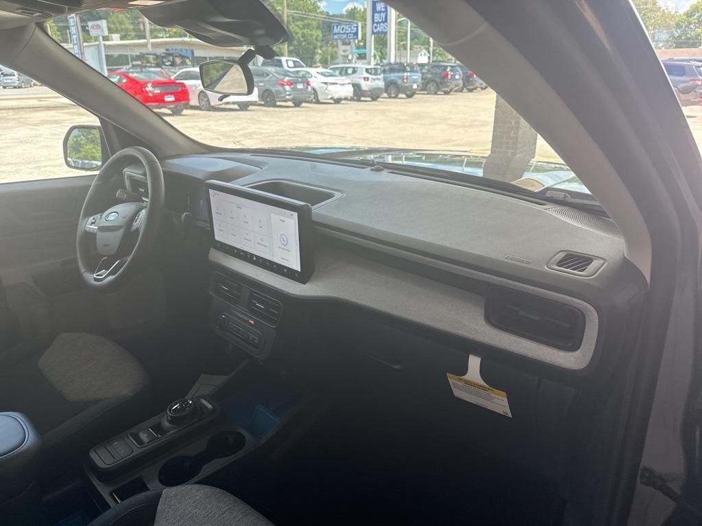 new 2025 Ford Maverick car, priced at $34,022