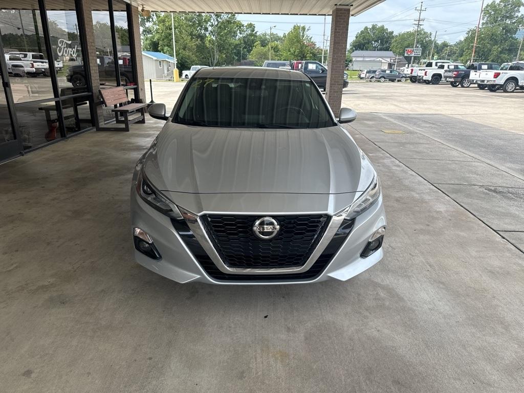 used 2019 Nissan Altima car, priced at $17,000