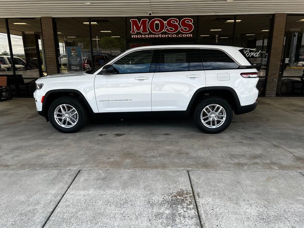 new 2024 Jeep Grand Cherokee car, priced at $40,375