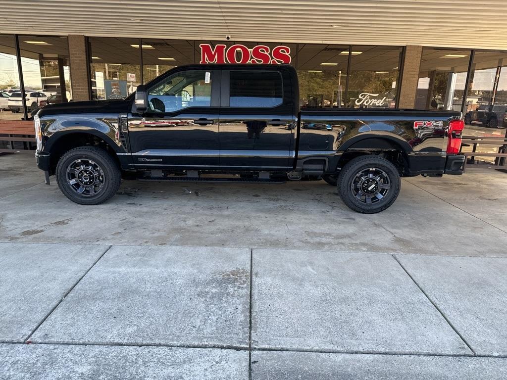 new 2024 Ford F-250 car, priced at $70,430