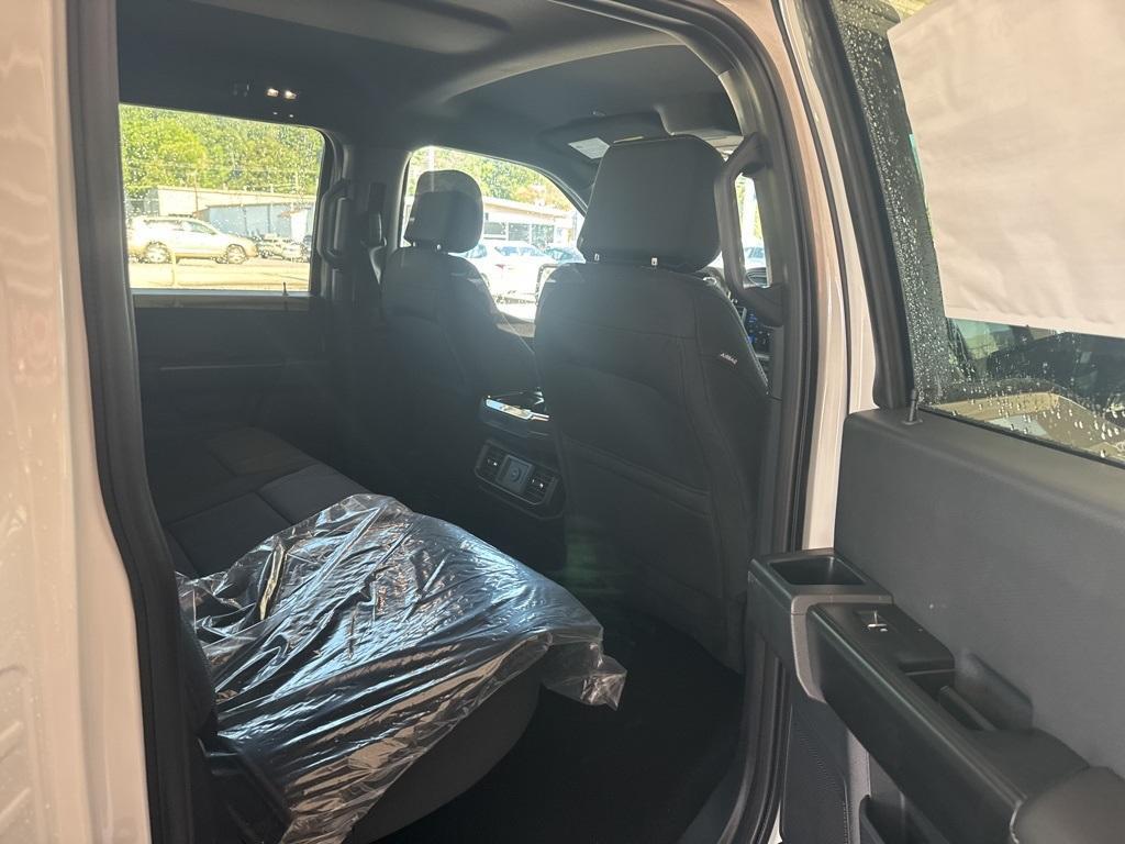 new 2025 Ford F-150 car, priced at $52,430