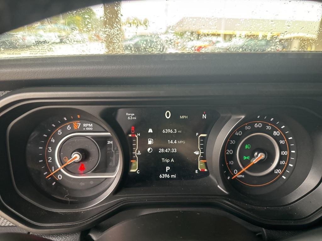 used 2025 Jeep Gladiator car, priced at $58,000