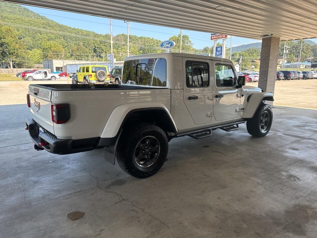 used 2022 Jeep Gladiator car, priced at $38,000