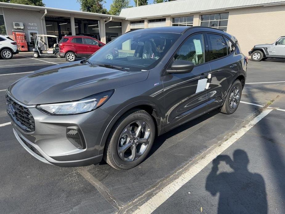 new 2024 Ford Escape car, priced at $31,195