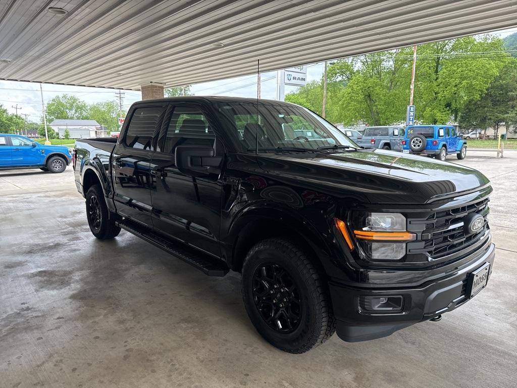 new 2025 Ford F-150 car, priced at $52,860