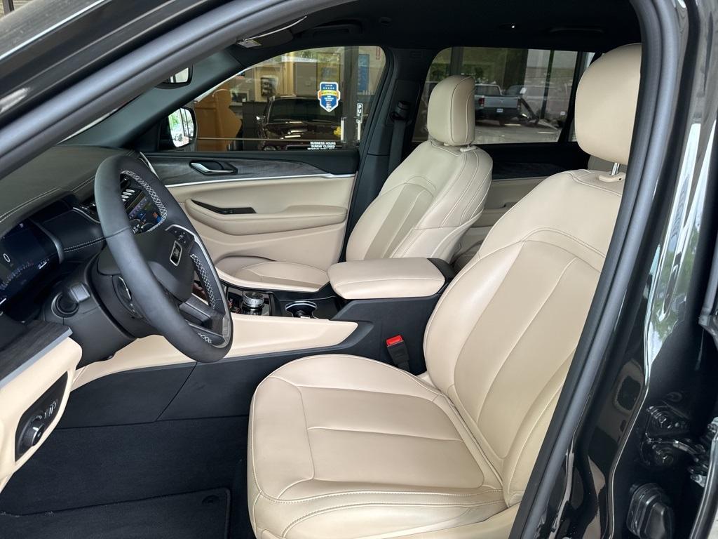 used 2024 Jeep Grand Cherokee L car, priced at $43,000