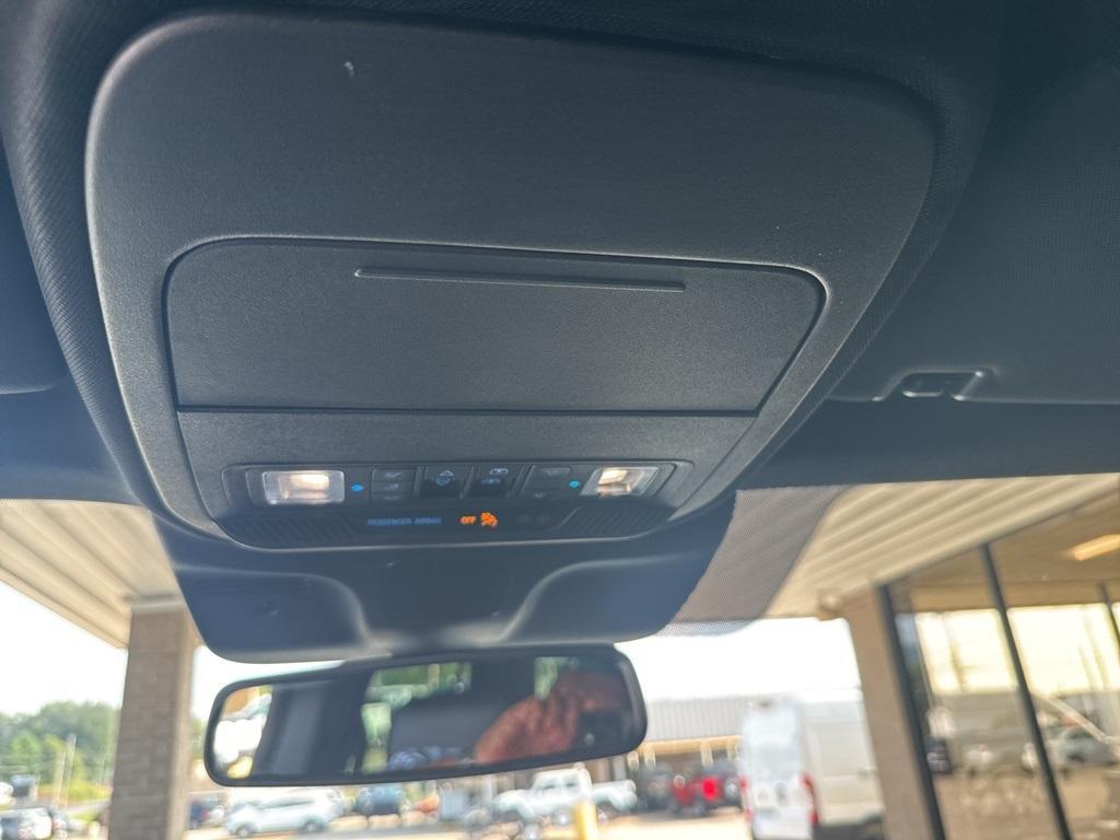 new 2025 Ford Expedition car, priced at $82,005