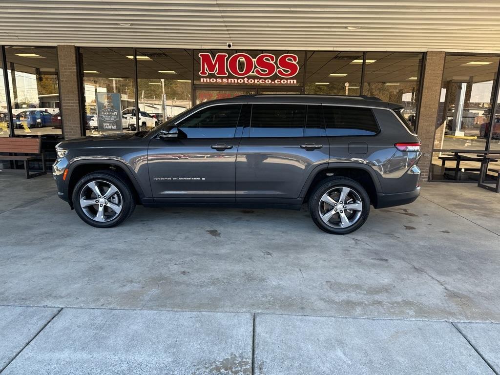 used 2022 Jeep Grand Cherokee L car, priced at $35,000