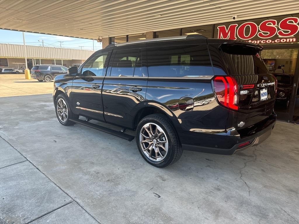 new 2025 Ford Expedition car, priced at $87,540
