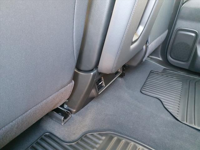 new 2025 GMC Sierra 1500 car, priced at $39,475