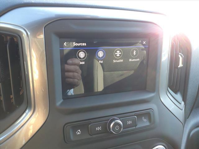 new 2025 GMC Sierra 1500 car, priced at $39,475