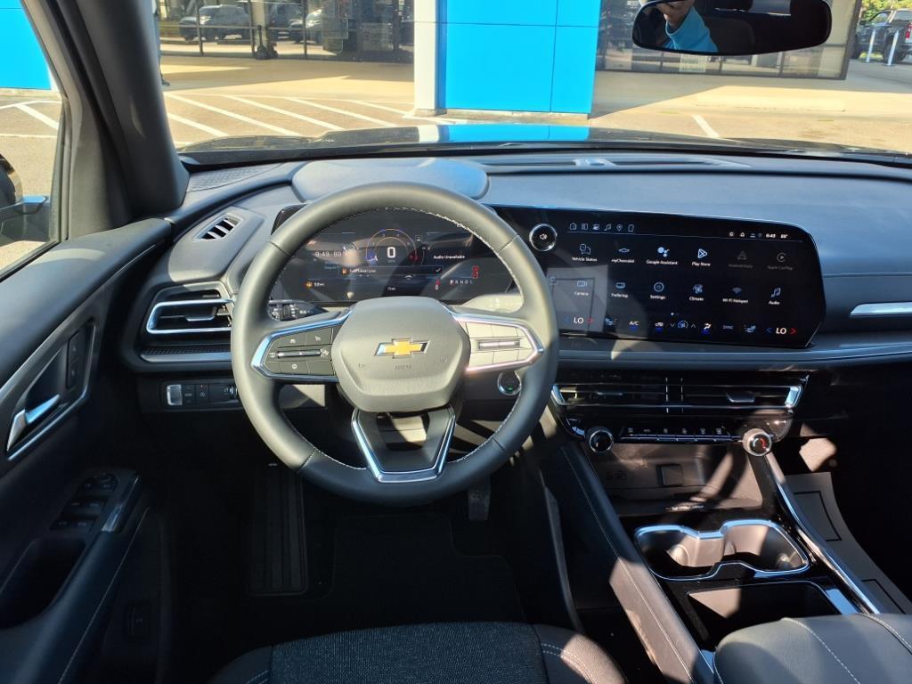 new 2026 Chevrolet Traverse car, priced at $43,120