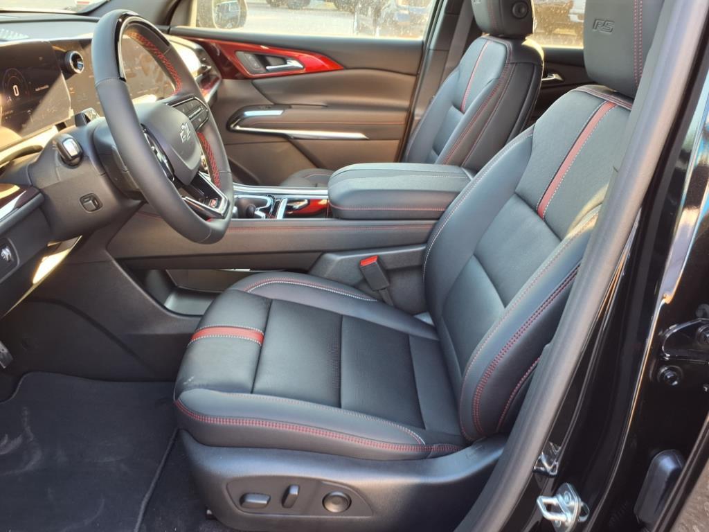 new 2026 Chevrolet Traverse car, priced at $59,220
