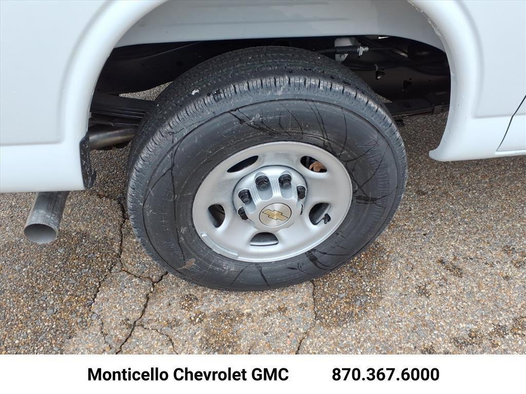 new 2025 Chevrolet Express 2500 car, priced at $43,805