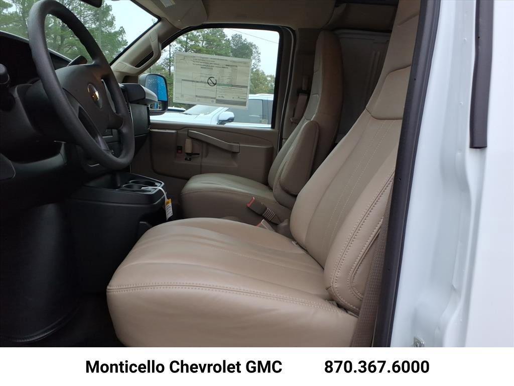new 2025 Chevrolet Express 2500 car, priced at $43,805