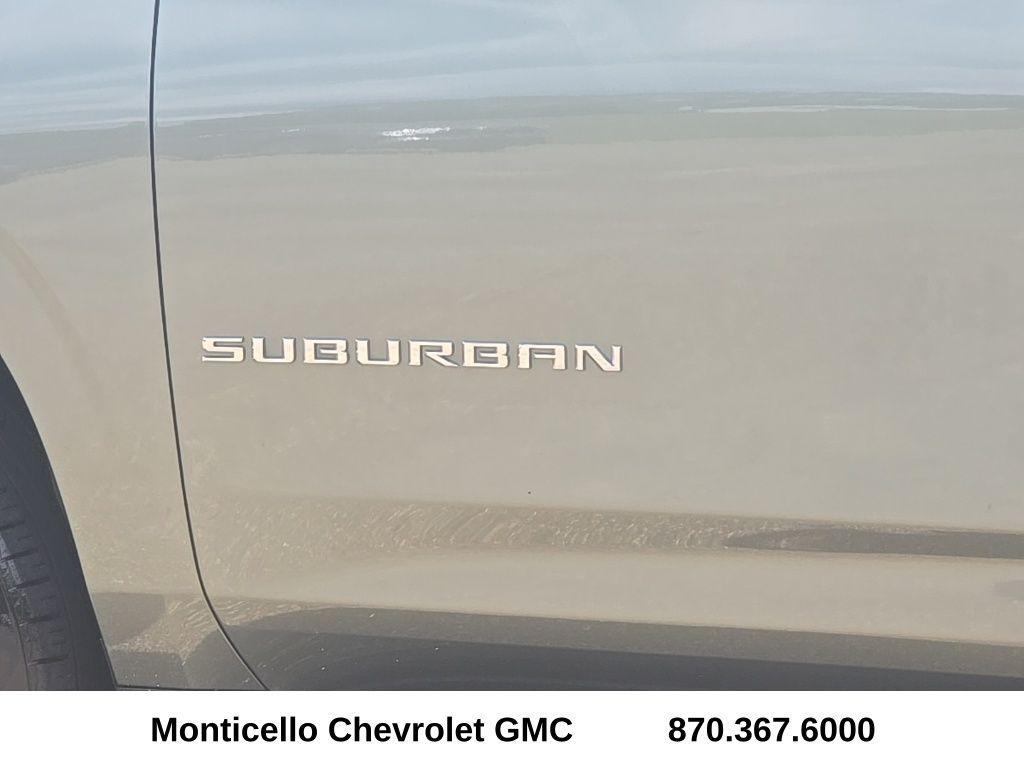 used 2023 Chevrolet Suburban car, priced at $39,322