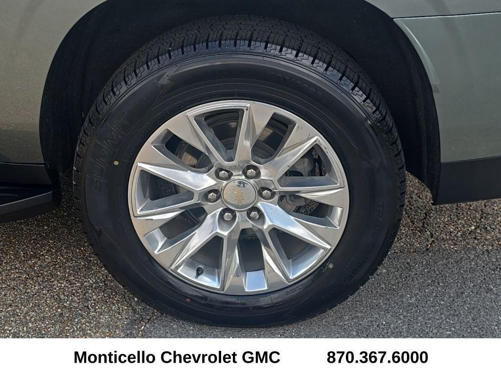 used 2023 Chevrolet Suburban car, priced at $39,322