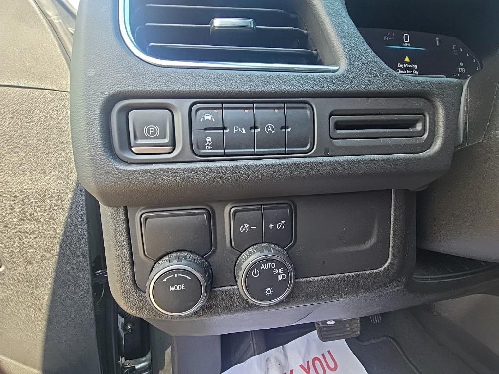 used 2023 Chevrolet Suburban car, priced at $43,998