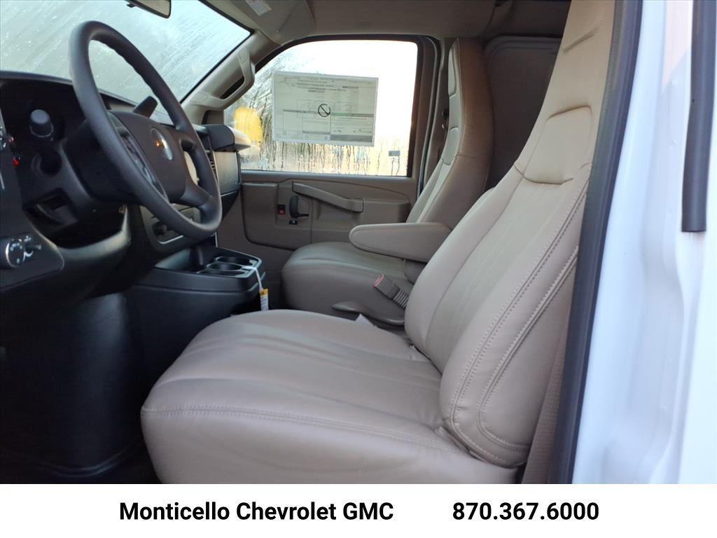 new 2025 Chevrolet Express 2500 car, priced at $48,395
