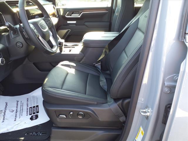 new 2025 GMC Sierra 1500 car, priced at $66,141