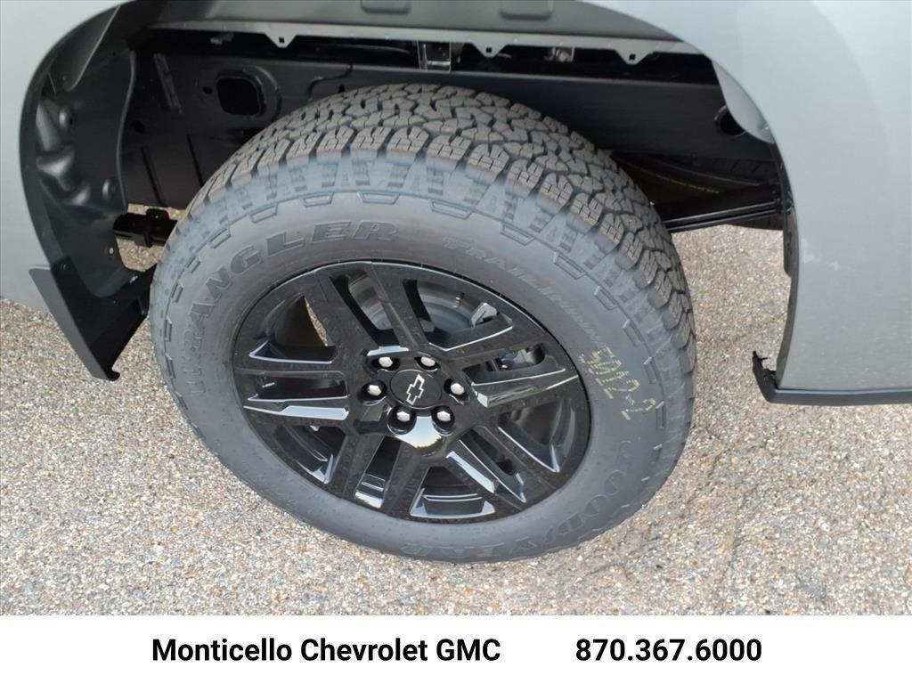 new 2026 Chevrolet Silverado 1500 car, priced at $43,631