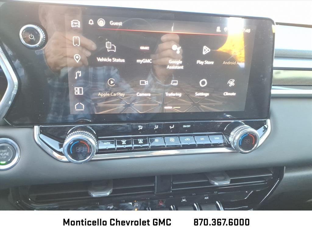 new 2026 GMC Canyon car, priced at $42,195