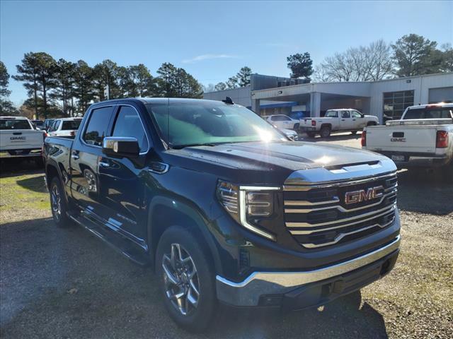 new 2025 GMC Sierra 1500 car, priced at $56,710