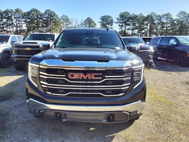 new 2025 GMC Sierra 1500 car, priced at $56,710
