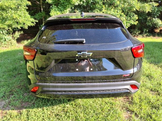 new 2025 Chevrolet Trax car, priced at $24,160