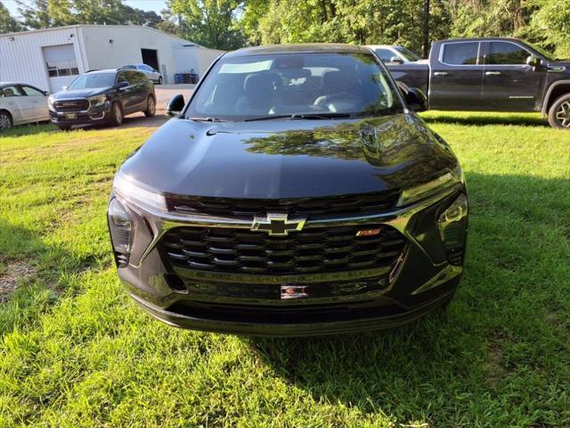 new 2025 Chevrolet Trax car, priced at $24,160