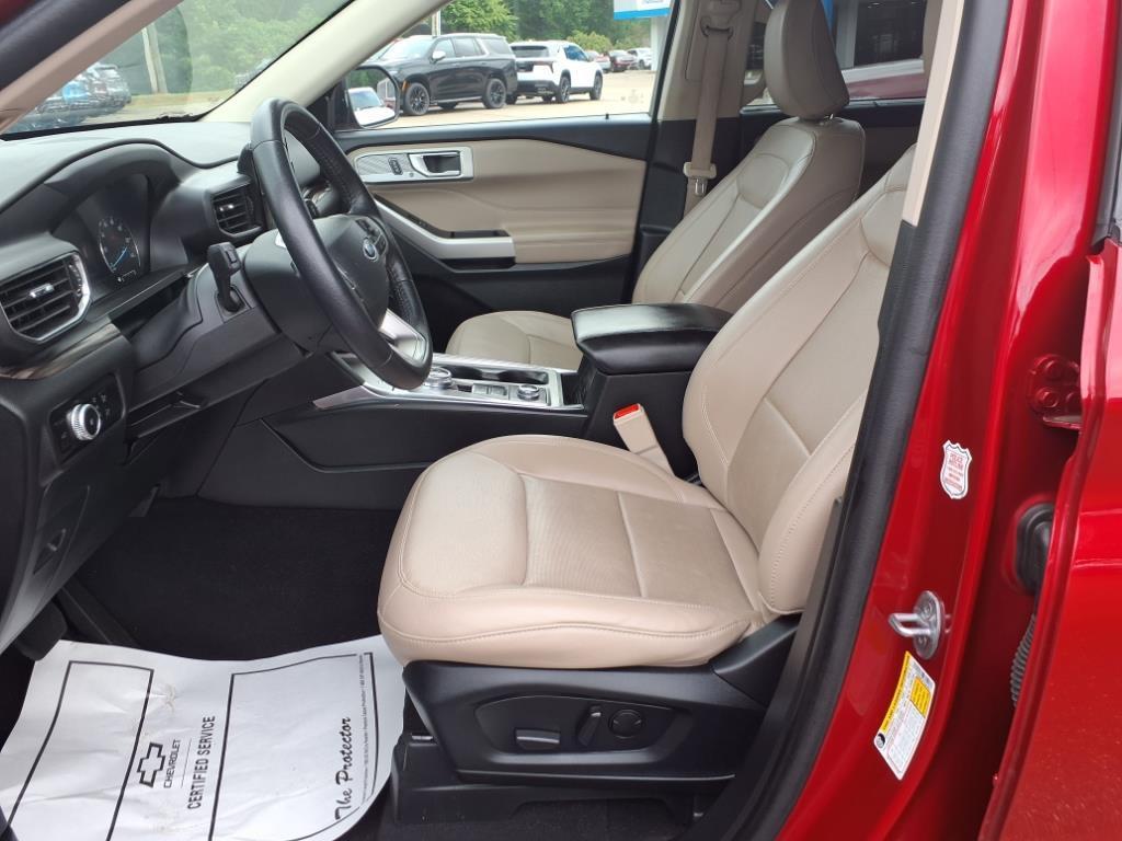 used 2023 Ford Explorer car, priced at $31,398