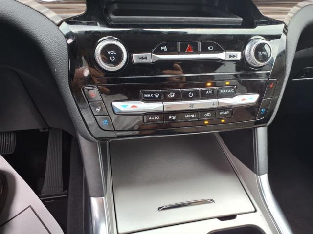 used 2023 Ford Explorer car, priced at $33,399