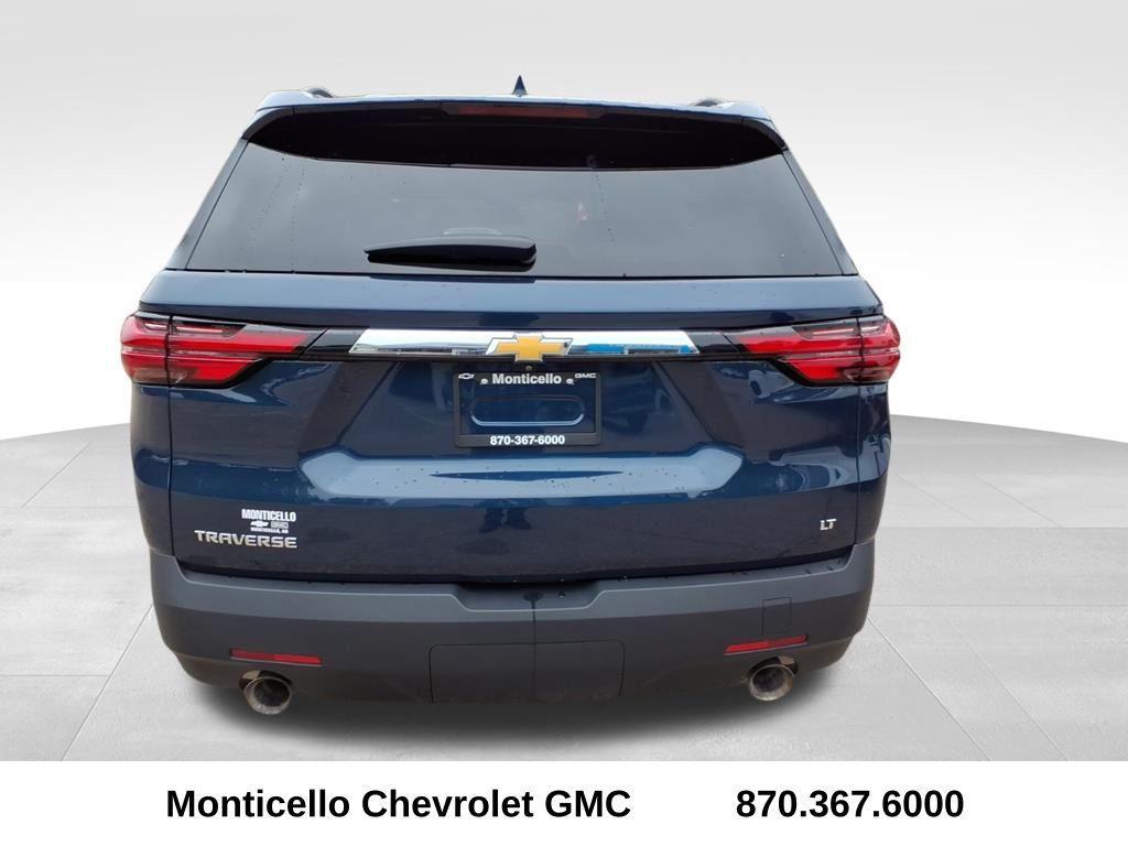 used 2023 Chevrolet Traverse car, priced at $31,399