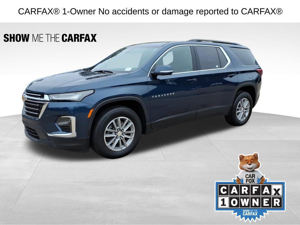 used 2023 Chevrolet Traverse car, priced at $31,399