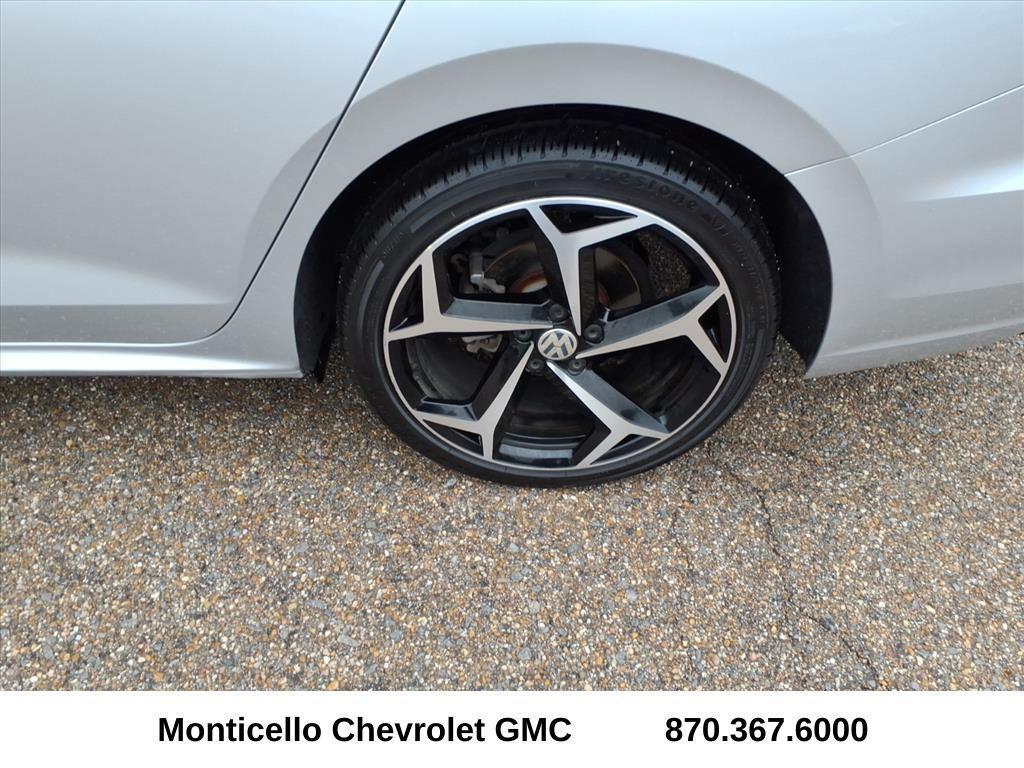 used 2020 Volkswagen Passat car, priced at $16,879