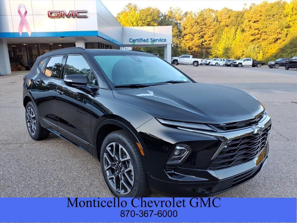 new 2025 Chevrolet Blazer car, priced at $50,710