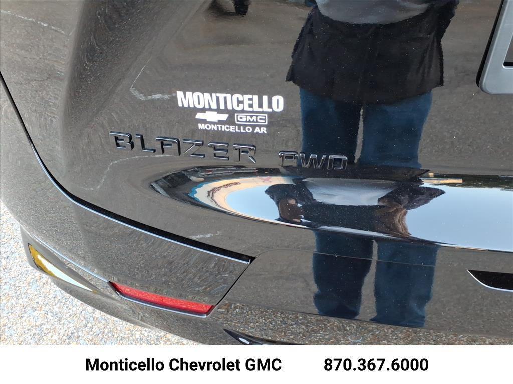 new 2025 Chevrolet Blazer car, priced at $48,203