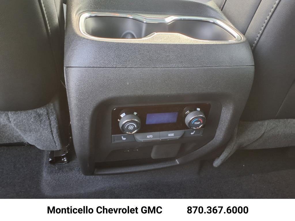 new 2026 Chevrolet Traverse car, priced at $56,520