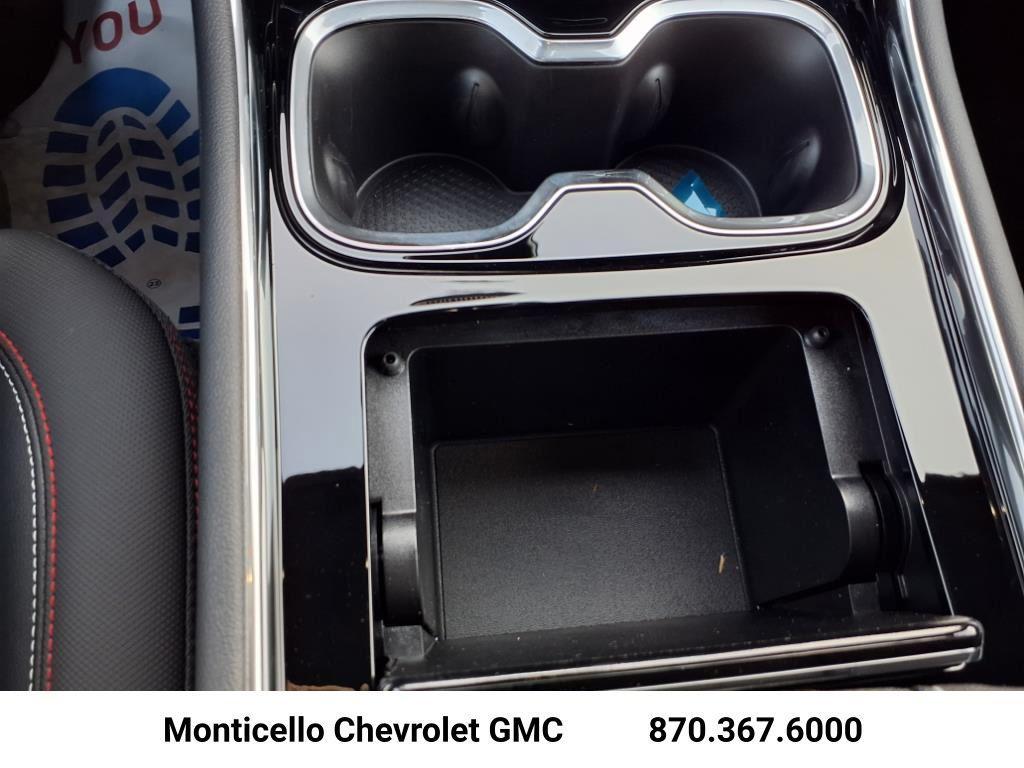 new 2026 Chevrolet Traverse car, priced at $56,520