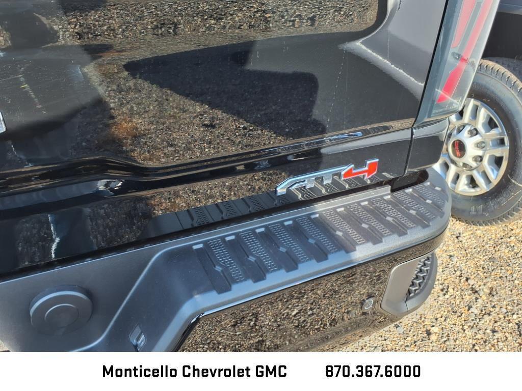 new 2025 GMC Sierra 2500 car, priced at $79,292