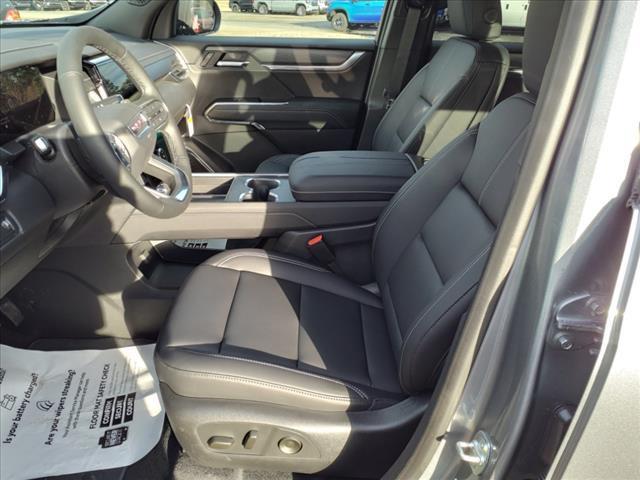 new 2025 GMC Acadia car, priced at $50,175