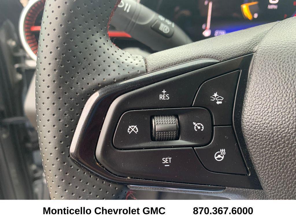 used 2025 Chevrolet Trax car, priced at $24,299