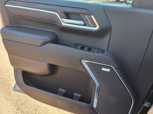 new 2025 GMC Sierra 1500 car, priced at $59,529