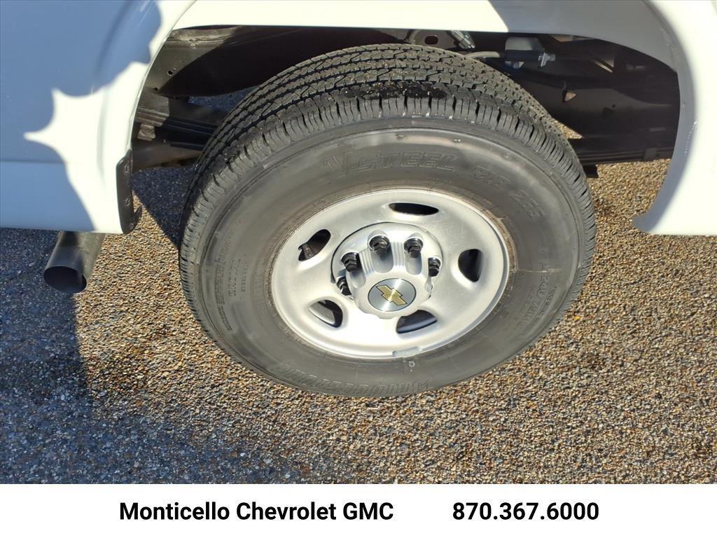 new 2025 Chevrolet Express 2500 car, priced at $45,775