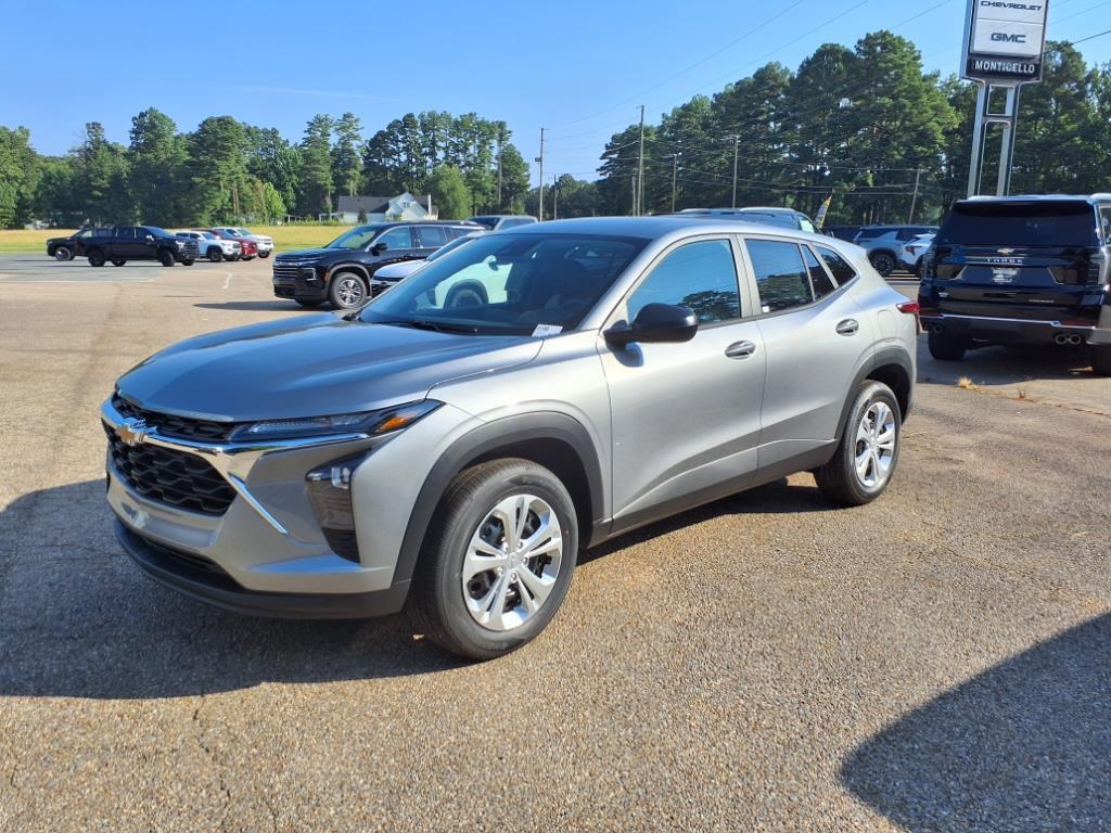 new 2025 Chevrolet Trax car, priced at $22,160