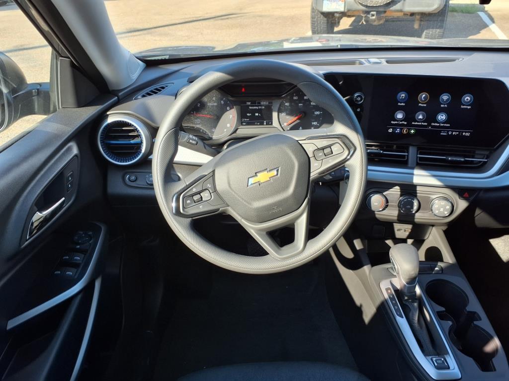 new 2025 Chevrolet Trax car, priced at $22,160