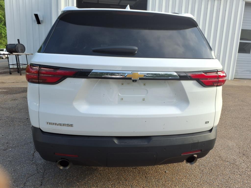 used 2022 Chevrolet Traverse car, priced at $26,598